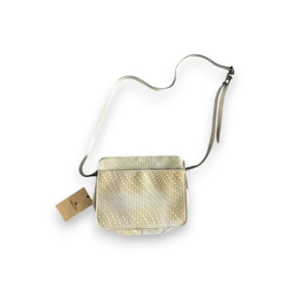 Patricia Nash Cream Crossbody Bag Color: Rattan Real Leather STYLE: P457323 - Picture 1 of 12